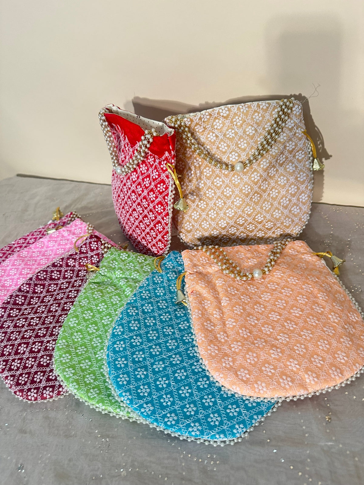 Bolsos Pearl Bloom