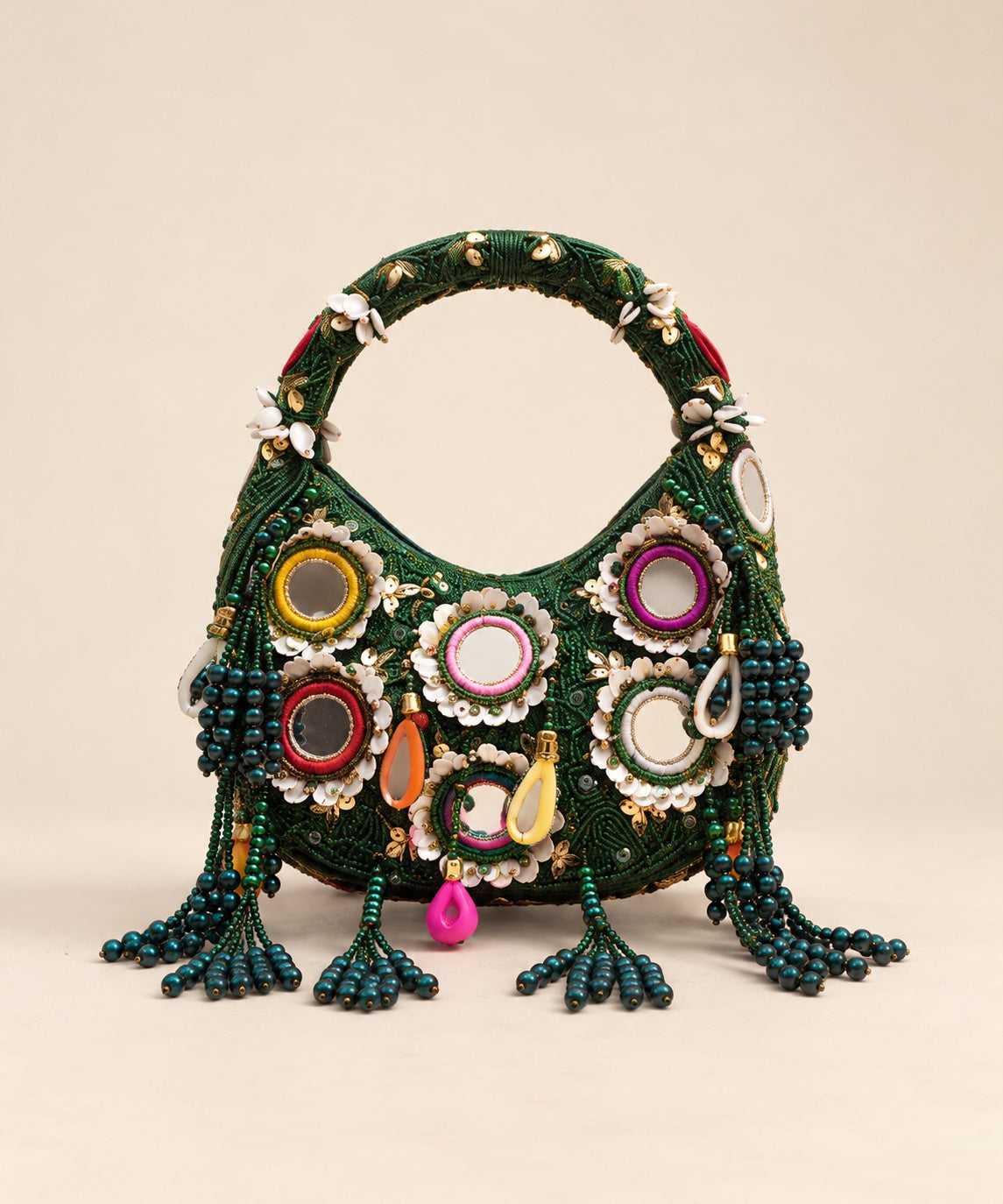 Bolso Redondo Bordado con Espejo
